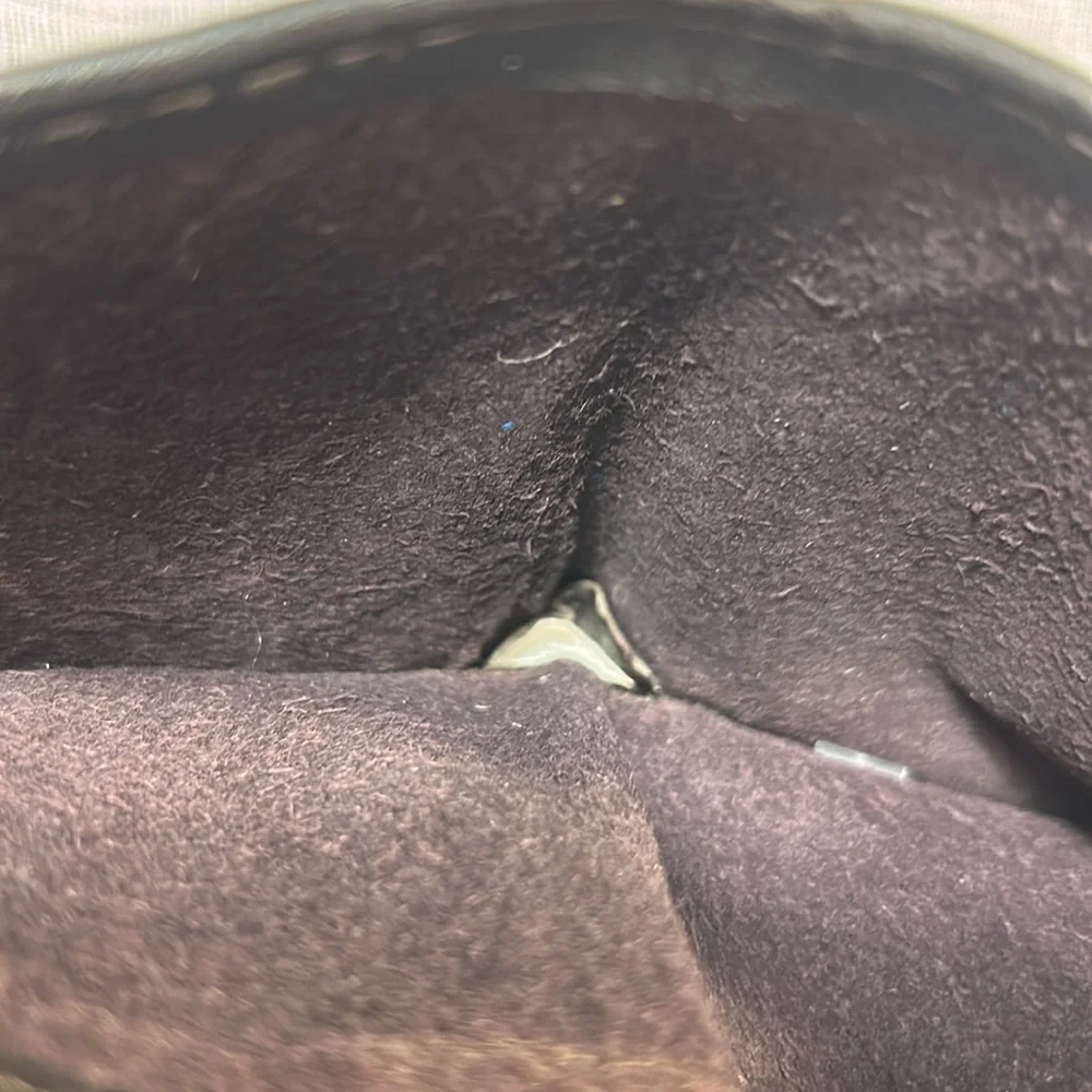 Hand crafted soft glove leather bifold wallet